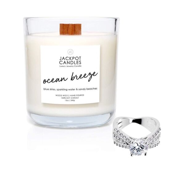 NWT Jackpot Candles Candle with Ring Inside (Ring Valued at $5 - $5,000) - Picture 3 of 9